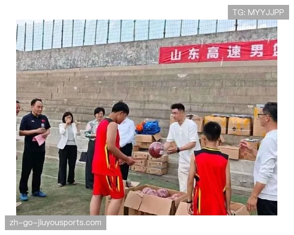 [选手名]宣布个人慈善赛：将直播收益全部捐给乡村学校，这才是优质偶像✨